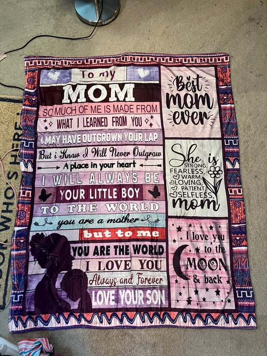 Other - GREAT FOR MOTHERS DAY Best Mom Ever Sentimental Pink & Purple Throw Blanket NWOT
